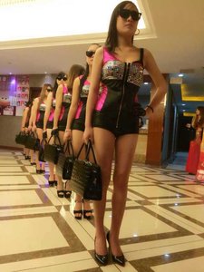 Sexy Busty Dongguan Sauna Gals 6 컬렉션(Pics +1 video)