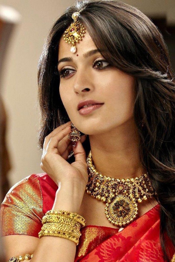 tamil-actress-anushka-shetty-cute-photo-gallery06.jpg