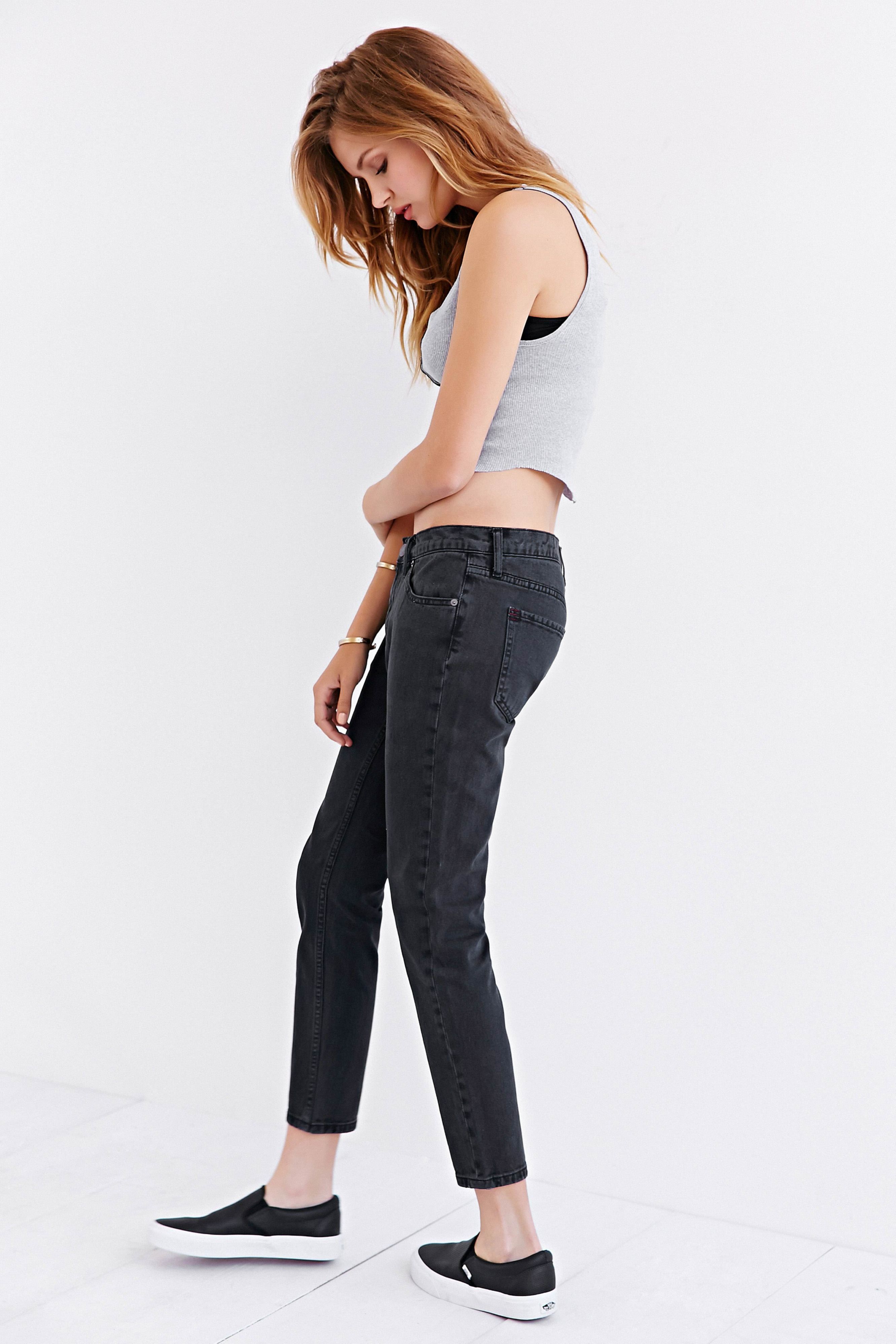 Josephine_Skriver_sexy_Urban_Outfitters_Collection_38x_HQ_40.jpg