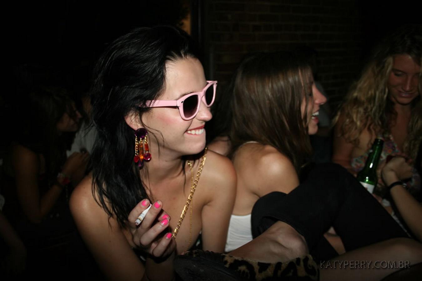 Katy_Perry_bobsslip_drunk_cleavage_downblouse_upskirt_nipslip_at_her_birthday_2007_party_99x_HQ_42.jpg