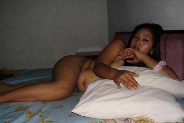 sexy_Indonesin_boobs__5_.jpg