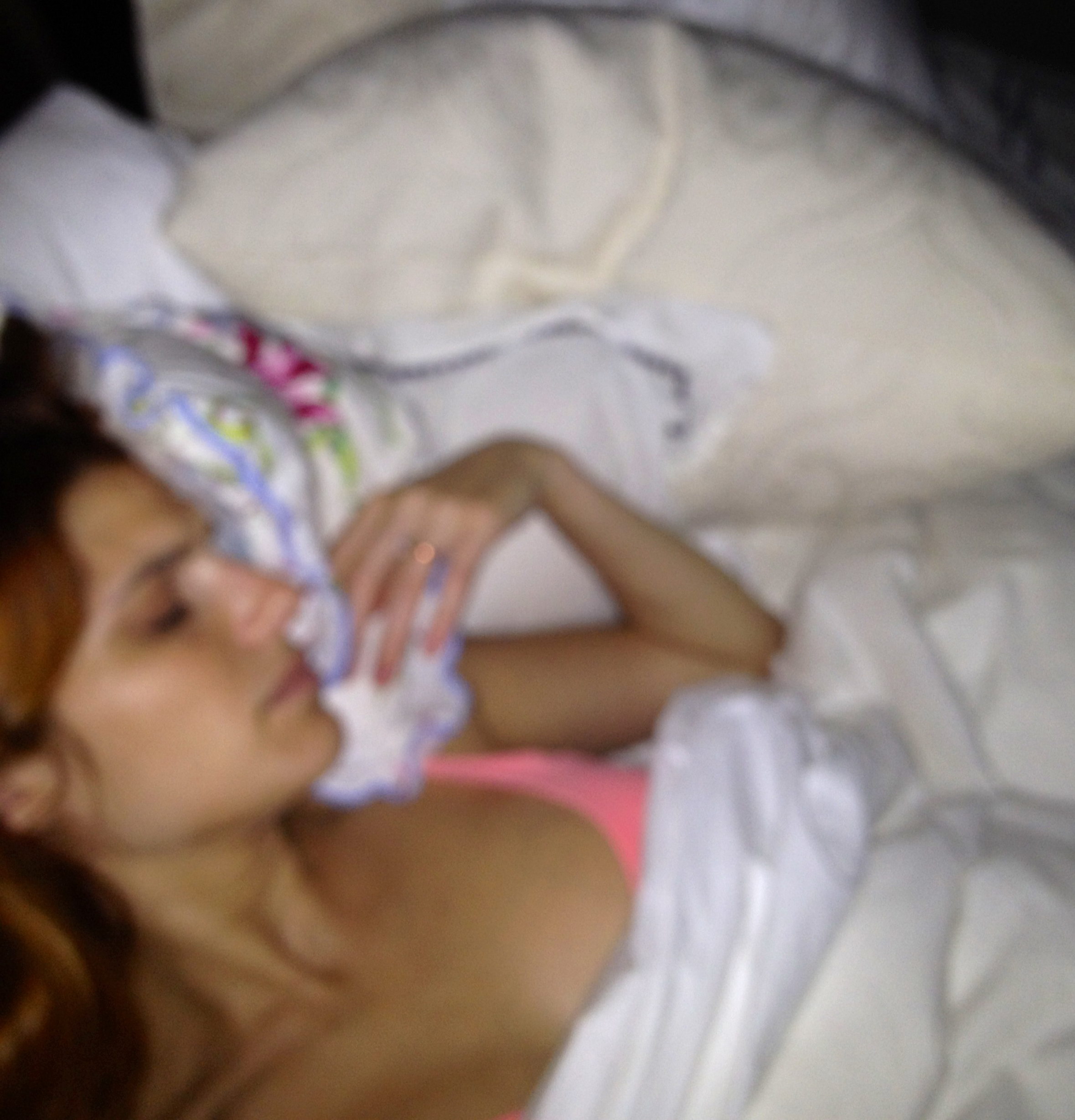 Lake_Bell_leaked_private_nude_photo_hacked_personal_naked_pics_24x_MixQ_26.jpg