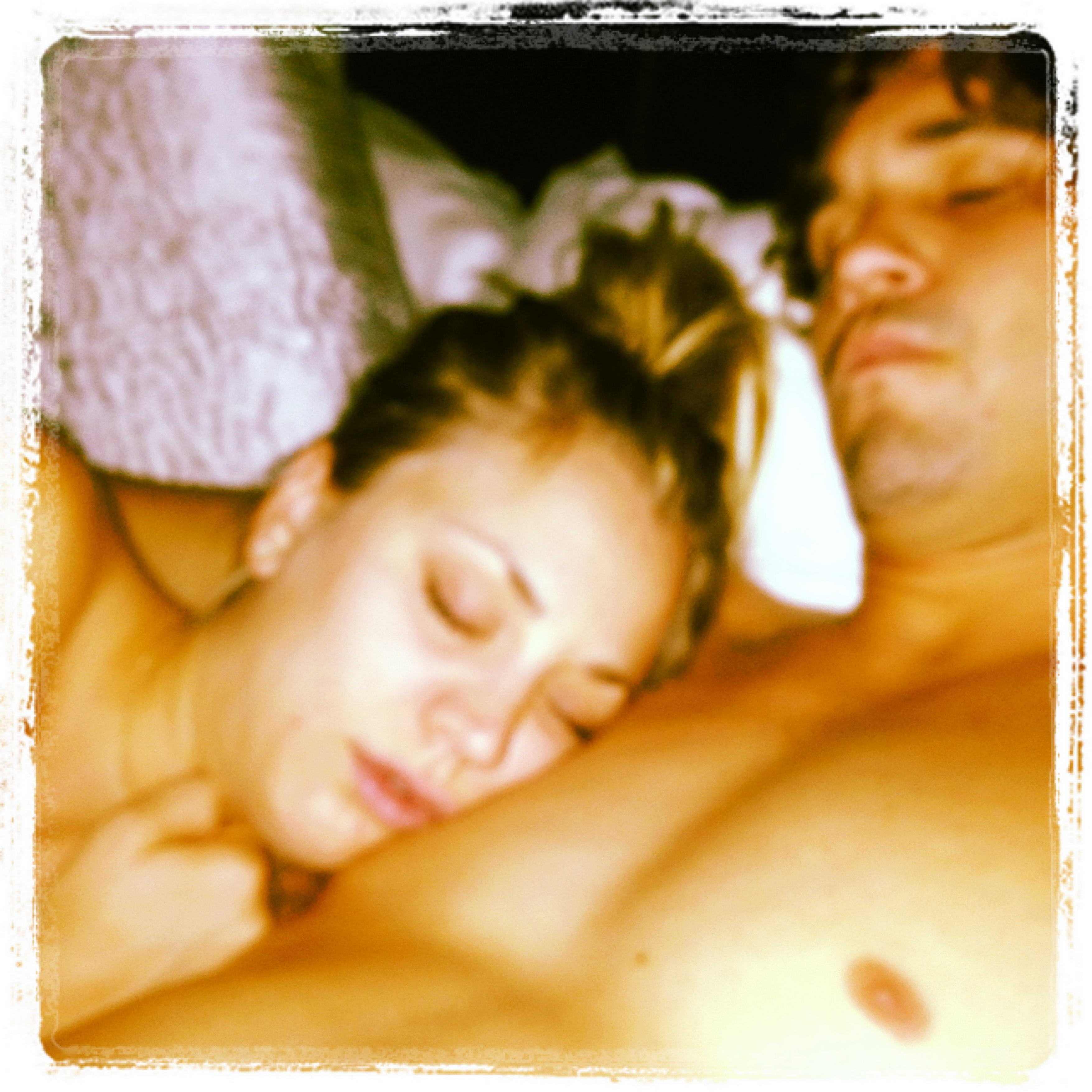Kaley_Cuoco_leaked_private_nude_photo_and_video_hacked_personal_naked_pics_46x_MixQ_23.JPG