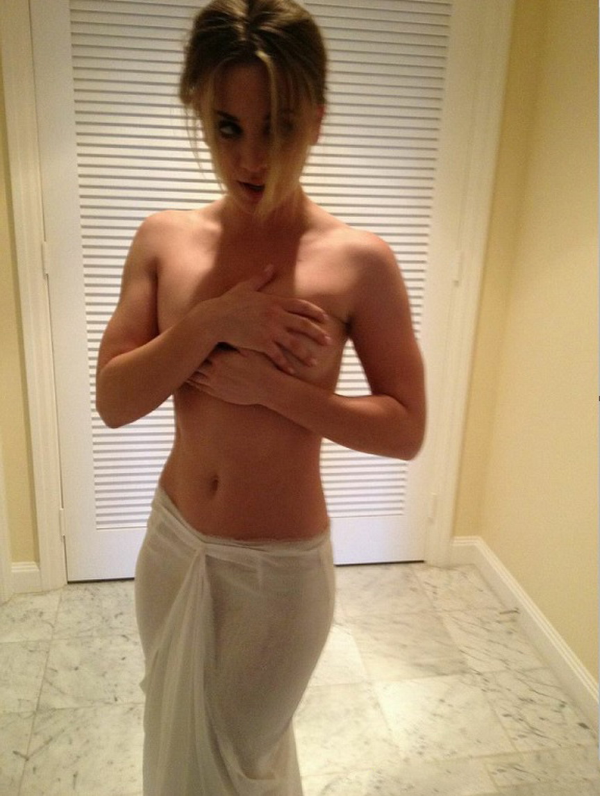 Kaley_Cuoco_leaked_private_nude_photo_and_video_hacked_personal_naked_pics_46x_MixQ_36.jpg
