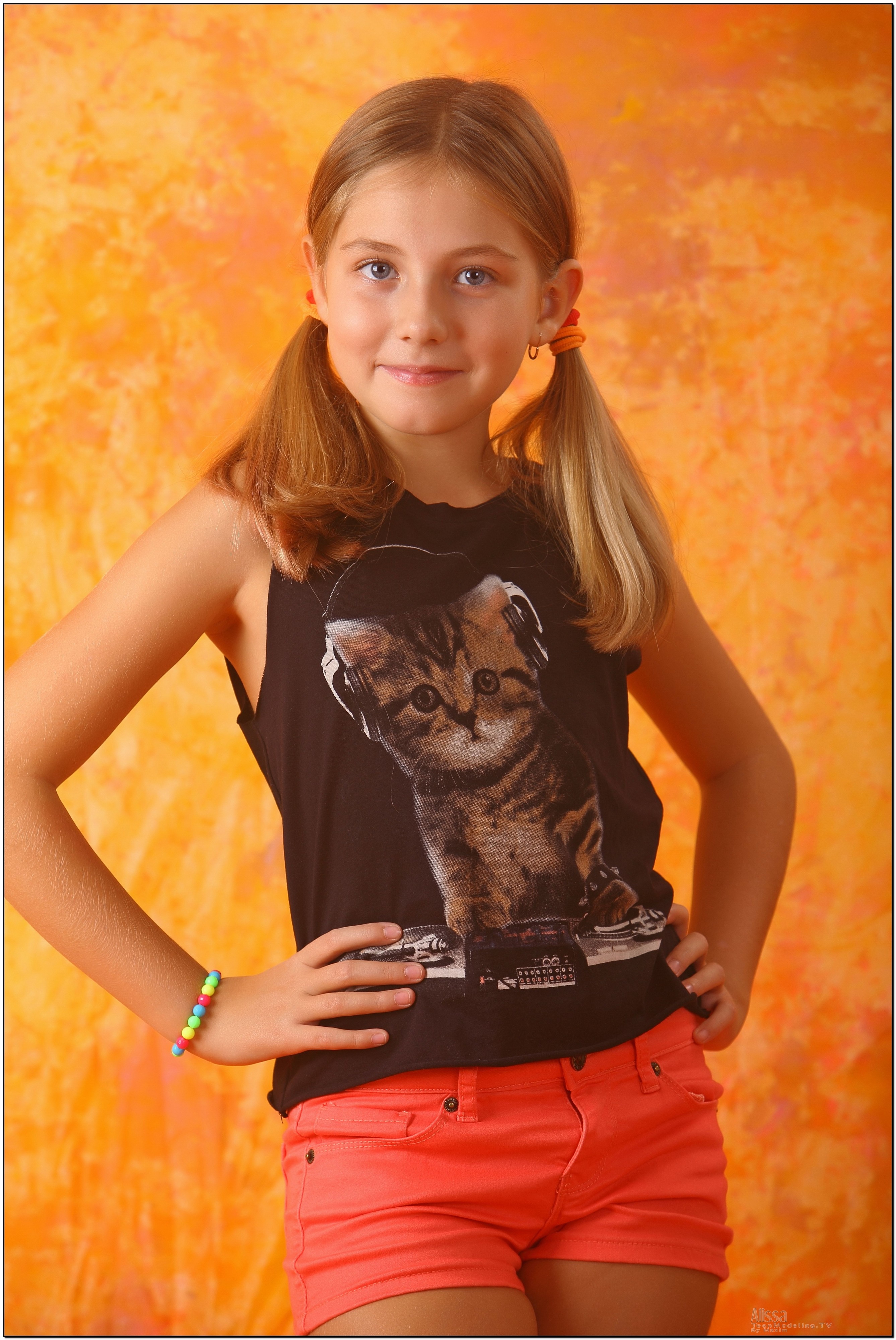 alissa_model_cattop_teenmodeling_tv_003.jpg
