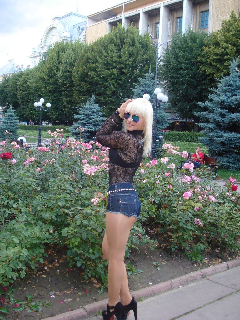 Pantyhose_Russian_Blonde_012.jpg